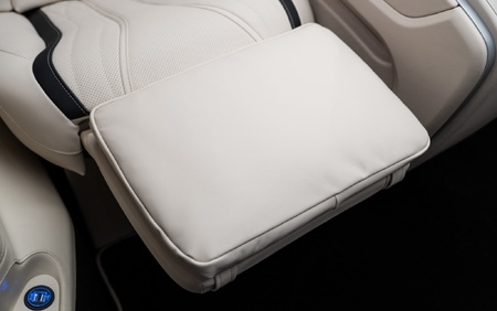 Klassen Mercedes-Benz V-Class V300 Luxury VIP Business Van -2024 MVV_1662