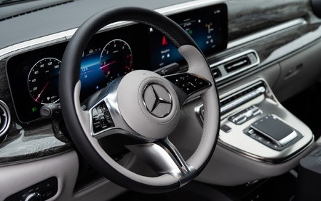 KLASSEN MERCEDES BENZ V-CLASS V300 LUXURY VIP MVV_2_1696_EN