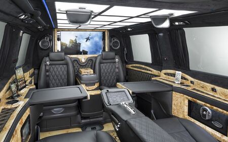 KLASSEN VIP VAN MVD 9011