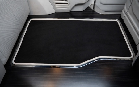 KLASSEN Mercedes-Benz V-Class V300 AMG Luxury VIP First Class Van MVE_1_1652_EN