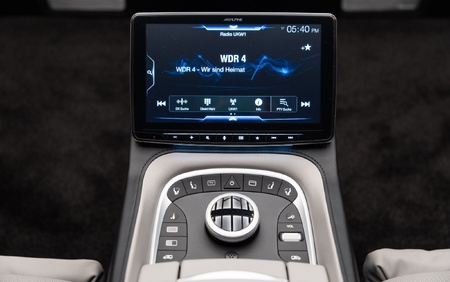 KLASSEN MERCEDES BENZ V-CLASS V300 LUXURY VIP MVV_2_1696_EN