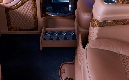 KLASSEN LUXURY VAN MVD_1302