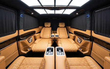 Klassen Mercedes-Benz V-Class VIP Business VAN Luxury Edition MVV_6_1695_EN