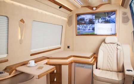 KLASSEN VIP VAN MSE 9010