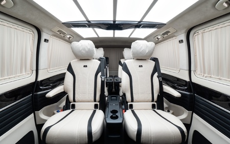 Klassen Mercedes-Benz V300 AMG LUXURY VIP BUSINESS VAN MVV_6_1634_EN
