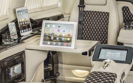 KLASSEN VIP VAN MVD 9015