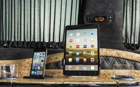 KLASSEN VIP VAN MVD 9011