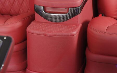 KLASSEN VIP VAN MVD 9016