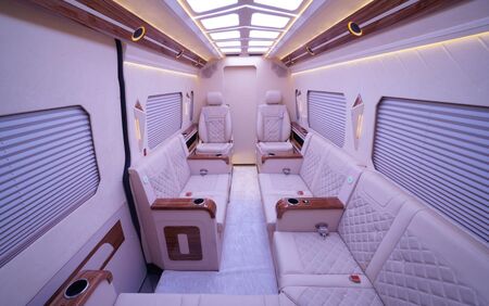 KLASSEN VIP VAN MSE 9018