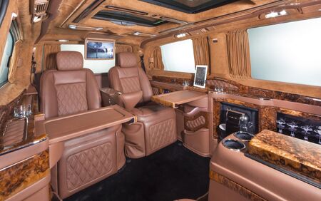 KLASSEN LUXURY VAN MVD_1267
