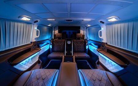 KLASSEN Luxury Van MVA_1412