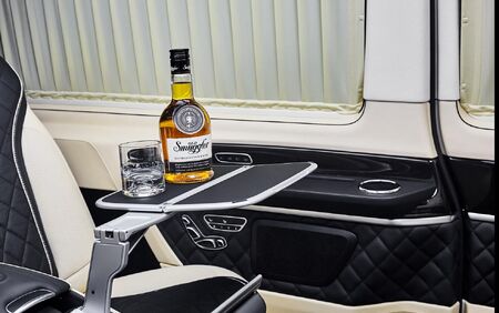 KLASSEN Luxury Van MVV_1428