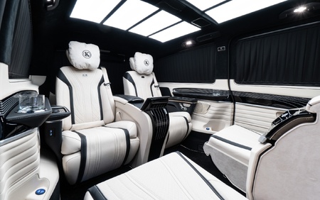 KLASSEN Mercedes Benz V-Class V300 AMG Luxury VIP Lounge MVV_3_1716_EN