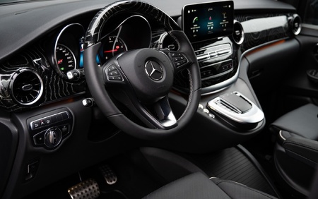 KLASSEN Mercedes-Benz V-Class V300 AMG Luxury VIP First Class Van MVE_1675