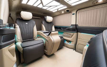 KLASSEN MERCEDES BENZ V-CLASS V300 LUXURY VIP MVV_2_1712_EN