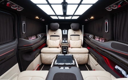 KLASSEN Mercedes-Benz V-Class V300 Luxury VIP First Class Van MVE_1685