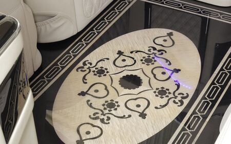 KLASSEN Luxury Van MVD 9010