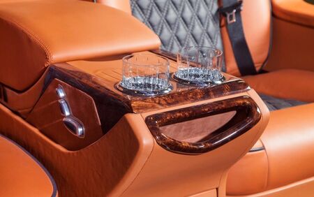 KLASSEN VIP VAN MSE 7012