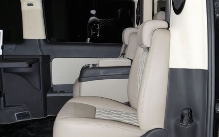 KLASSEN VIP VAN MVD 9005