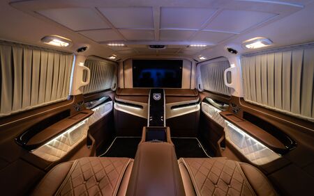 KLASSEN Luxury Van MVA_1412