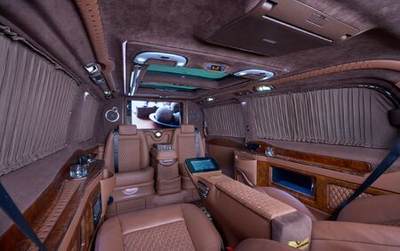 KLASSEN Luxury Van MVD 9029