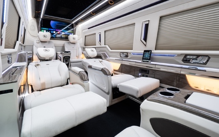 KLASSEN MERCEDES-BENZ SPRINTER 519 LUXURY VIP JET VAN MSE_1690