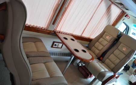 KLASSEN BUSINESS VAN MSE_1081