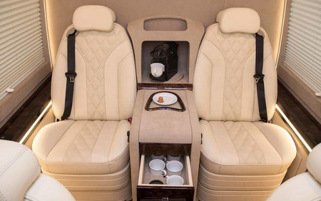 KLASSEN VIP VAN MSE 9003