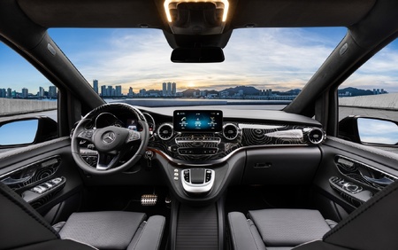 KLASSEN Mercedes-Benz V-Class V300 AMG Luxury VIP First Class Van MVE_1675