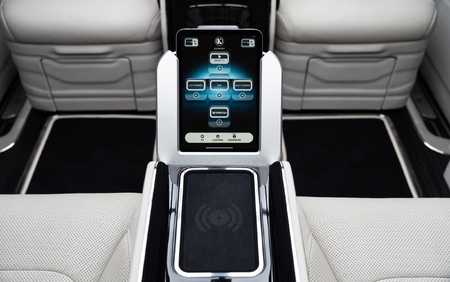 KLASSEN Mercedes-Benz V-Class V300 AMG Luxury VIP First Class Van MVE_1_1698_EN