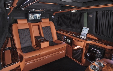 KLASSEN VIP VAN MVD 9009