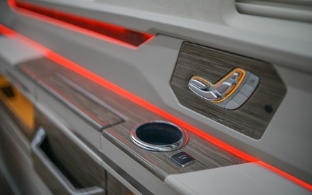 KLASSEN VIP VAN MSE 9022