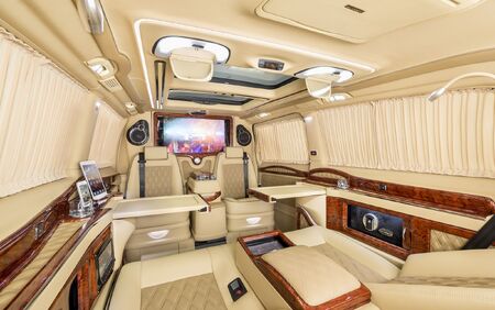 KLASSEN Luxury Van MVD 3006