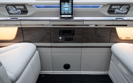 KLASSEN MERCEDES-BENZ SPRINTER 519 LUXURY VIP JET VAN MSE_1690