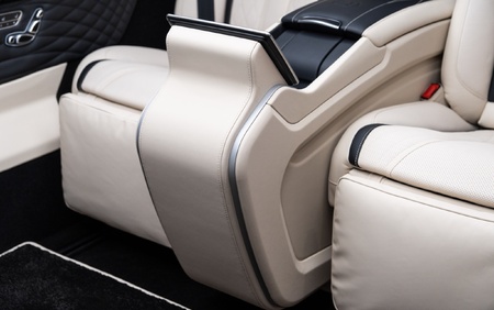 KLASSEN Mercedes-Benz V-CLASS V300 AMG LUXURY VIP BUSINESS VAN - 2024 MVV_2_1713_EN