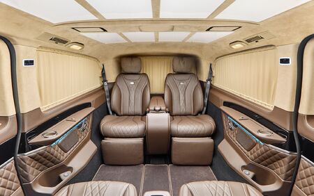 KLASSEN LUXURY Van MVV_1433