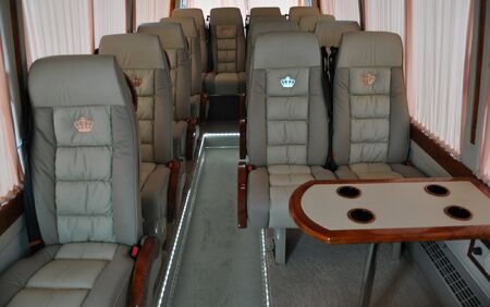 KLASSEN BUSINESS VAN MSE_1081