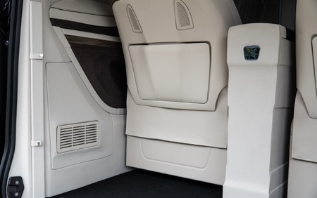 KLASSEN Mercedes-Benz V-Class V300 Luxury VIP First Class Van MVE_1648