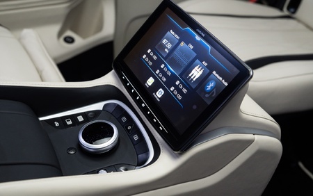 KLASSEN Mercedes-Benz EQV V300 VIP Edition MVV_5_1583_EQV_EN