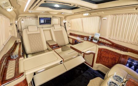 KLASSEN Luxury Van MVD 3006