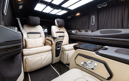 KLASSEN Mercedes-Benz V-Class V300 Luxury VIP First Class Van MVE_1685