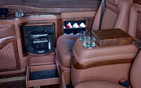 KLASSEN Luxury Van MVD 9029