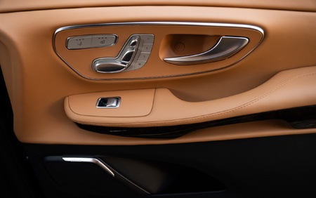 Klassen Mercedes-Benz V-Class VIP Business VAN Luxury Edition MVV_6_1695_EN