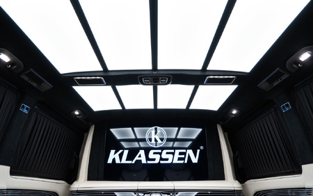 Klassen Mercedes-Benz V-Class V300 Luxury VIP Business Van -2024 MVV_1649
