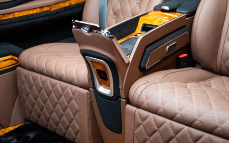 KLASSEN EXTRAORDINARY LUXURY VAN