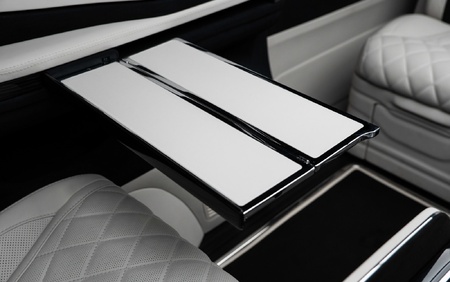 Klassen Mercedes-Benz V-Class V300 Luxury VIP First Class Van MVE_1637