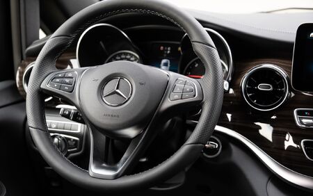 MERCEDES - BENZ V300 MV_1444