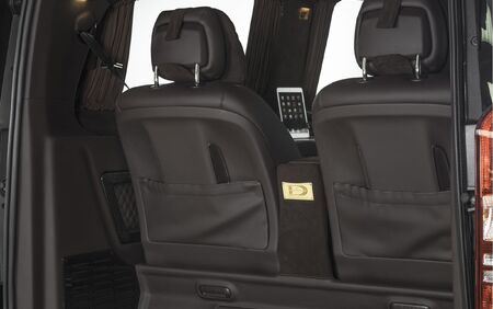 KLASSEN VIP VAN MVD 9021