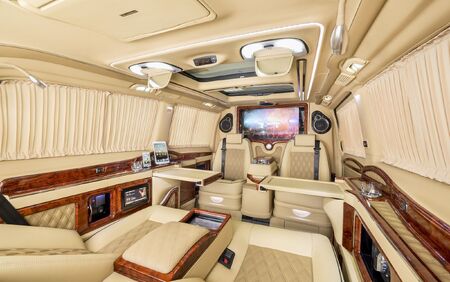 KLASSEN Luxury Van MVD 3006