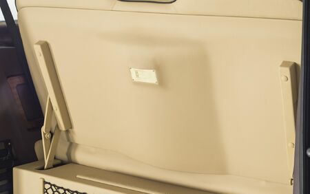 KLASSEN VIP VAN MVD 9025